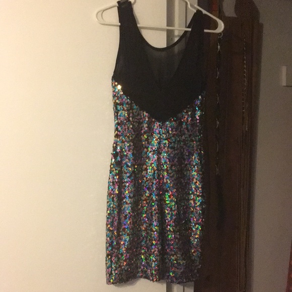 Sequin party dress only worn twice! - Picture 2 of 3